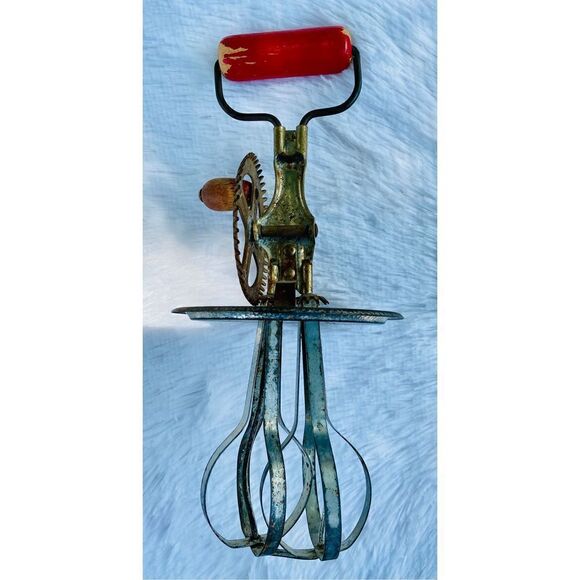 Vintage 4 pc Kitchen Utensils Hand Mixer-Cheese Grater-Fork-Wine Opener - Picture 5 of 8